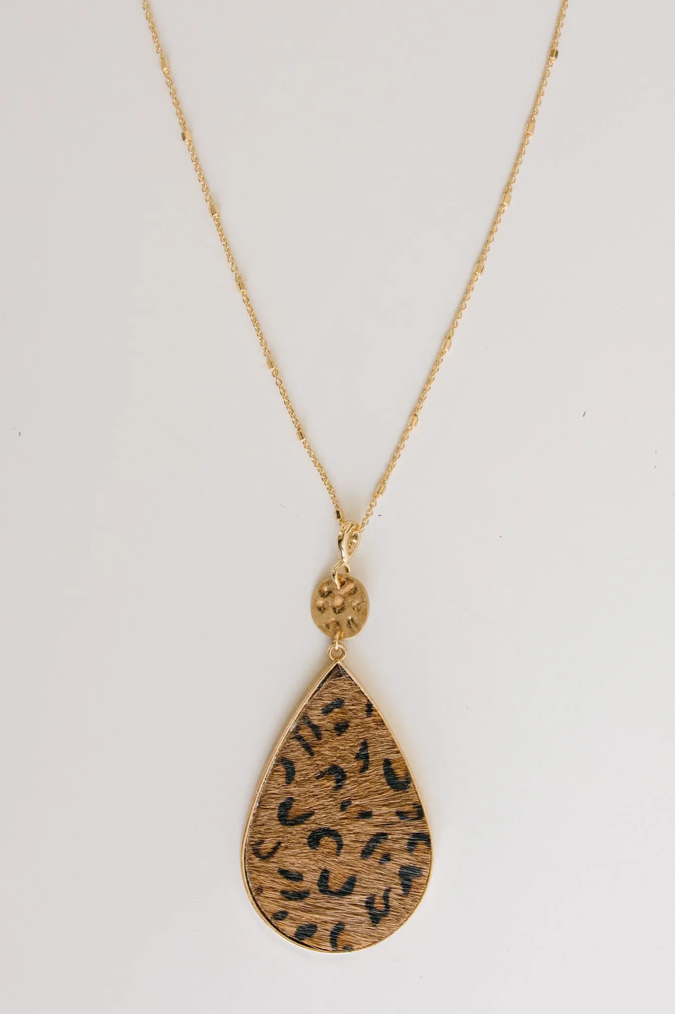 Leopard Pendant Necklace